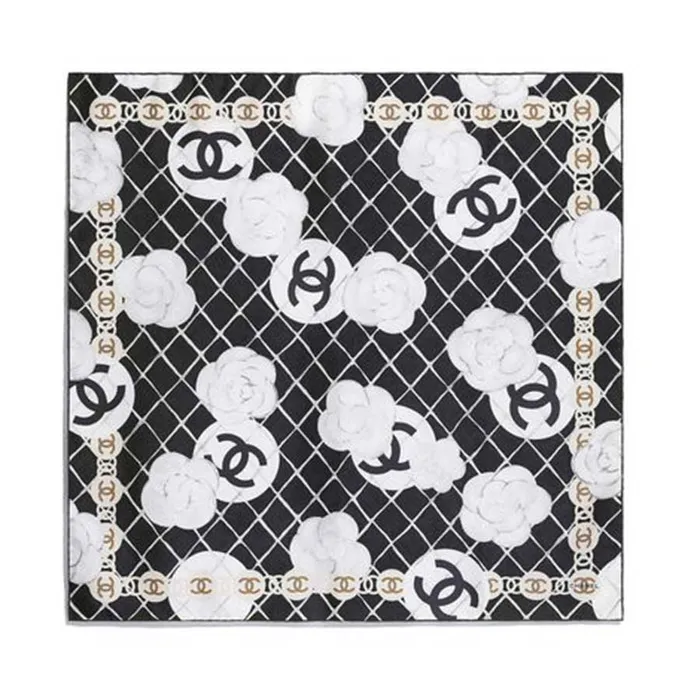 Khăn Quàng Cổ Chanel Square Scarf Silk Twill Black Màu Đen Trắng