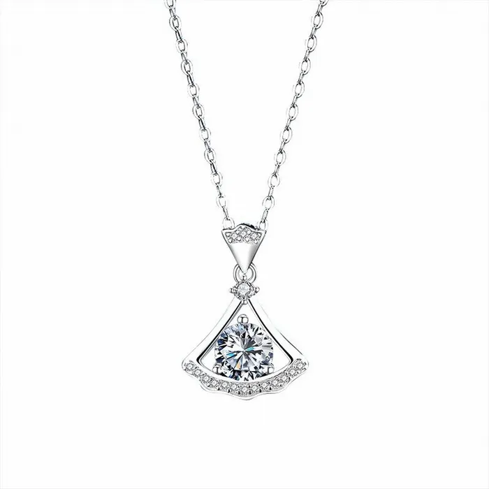 Dây Chuyền Lili Jewelry Bạc Nữ Đính Kim Cương Moissanite Hình Chiếc Váy LILI_786195 Màu Bạc