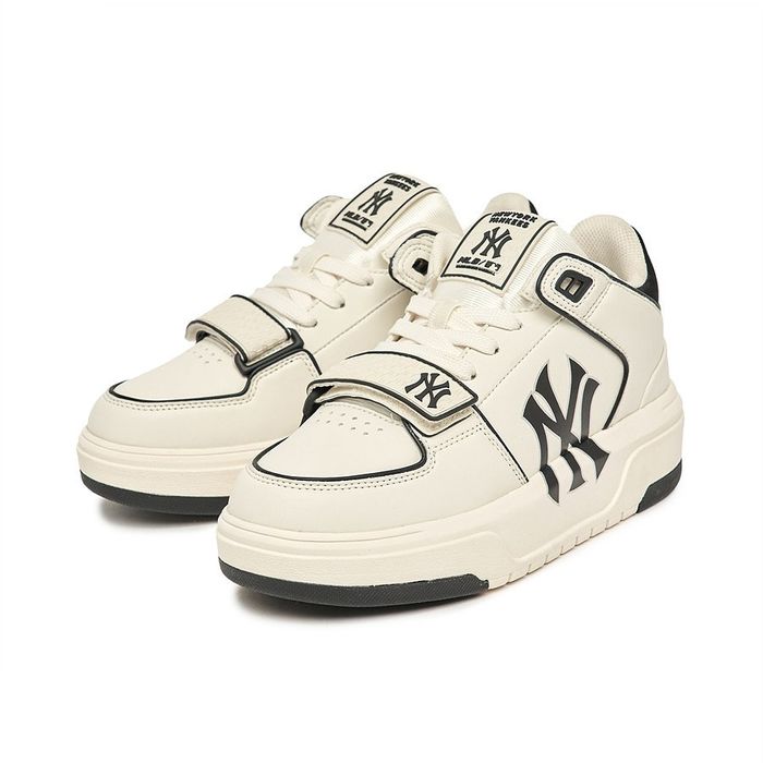 Giày Thể Thao MLB Chunky Liner Mid Basic New York Yankees 3ASXLMB3N-50BKS Màu Trắng Size 230