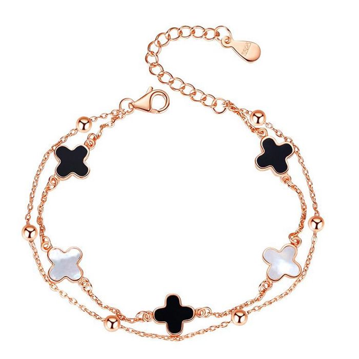 Vòng Đeo Tay LiLi Jewelry Hình Cỏ Bốn Lá Lili_527629 Màu Vàng Hồng Mặt Trắng Đen