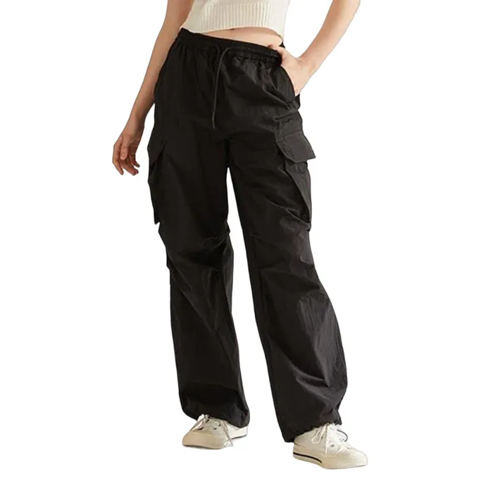 Quần Jogger WHOAU Túi Hộp Màu Đen Size S