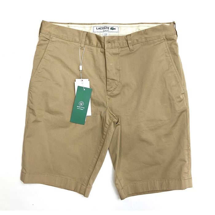 Quần Short Nam Lacoste Men's Slim Fit Stretch Cotton Bermuda Shorts FH2647-00-02S Màu Beige Size 38/30