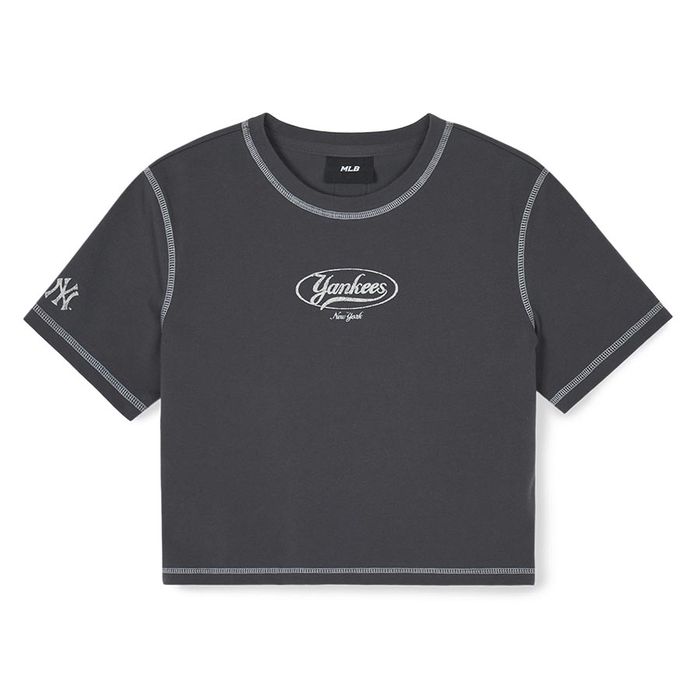 Áo Thun Nữ MLB Vintage Graphic Slim Crop New York Yankees 3FTSN0243-50CGS TShirt Màu Ghi Xám Size XS