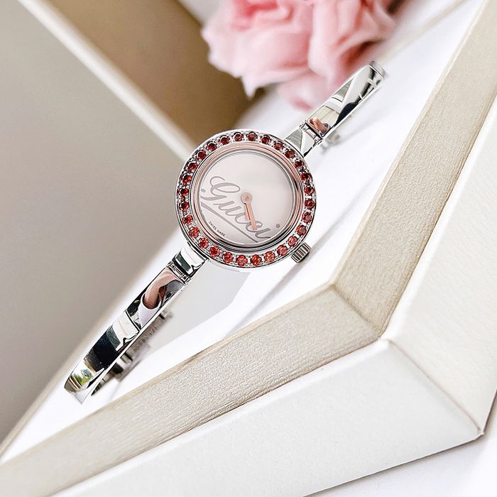 Đồng Hồ Nữ Gucci Quartz Watch Màu Bạc/Vàng Hồng
