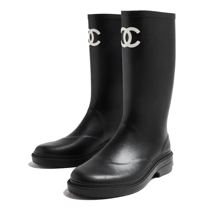 Giày Boot Nữ Chanel Pre-Loved Rain Black Màu Đen Size 35
