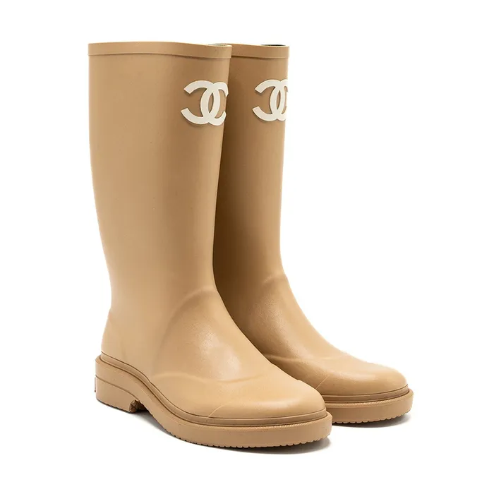 Giày Boot Nữ Chanel Wellington Rain Rubber Beige Màu Be Size 35