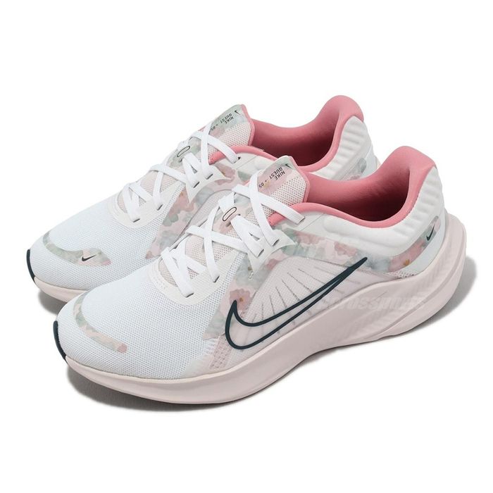 Giày Chạy Bộ Nữ Nike Quest 5 Premium FB6944-100 Phối Màu Size 35.5