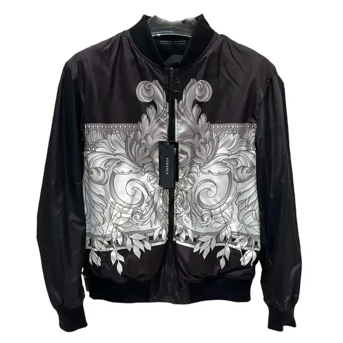 Áo Khoác Nam Versace Baroque Printed Reversible Bomber Jacket Màu Đen Size 52