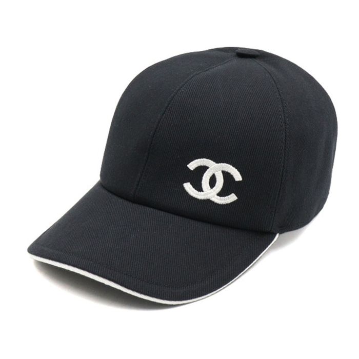 Mũ Nữ Chanel Embroidered Logo Baseball Cap AAA583 B18528 Màu Đen